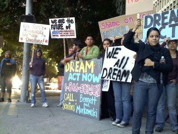 Young DREAM Act supporters rally in downtown L.A., December 2, 2010