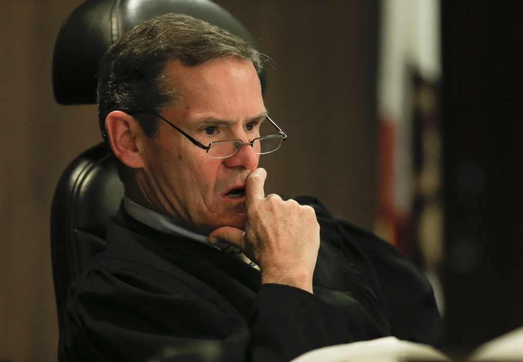 California sheriff denies jailhouse informant system