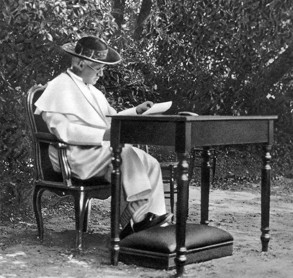 Pope Pius X in his garden, NOT planning to poison Griffith J. Griffith Pope Pius X in his garden, NOT planning to poison Griffith J. Griffith