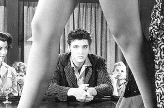 Mercer 14750 Whose legs these are, I think I know.
Her home is in the Valley, though.
(Gloria Pall had great gams and was voted best cleavage by soldiers, and she shocked all decent minded busybodies in the 1950s with her movie show, as Voluptua.