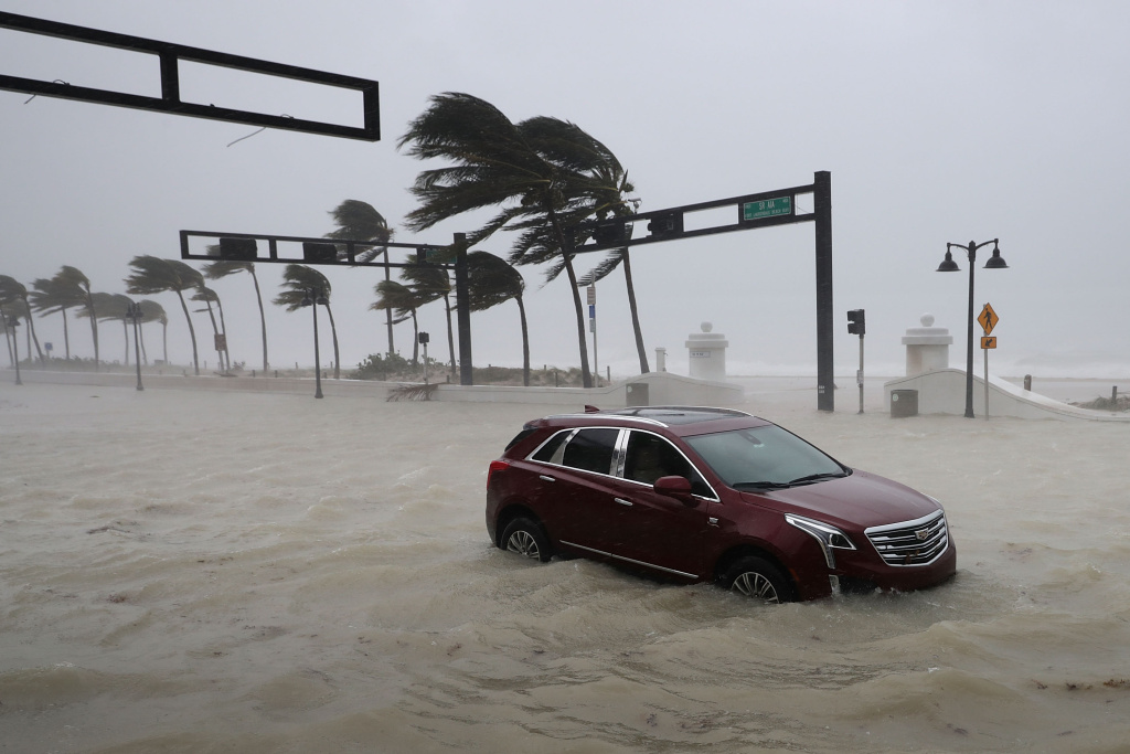 Powerful Hurricane Irma Slams Into Florida