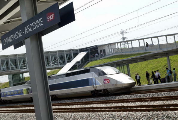 TO GO WITH AFP STORY BY ROB GLOSTER (FIL France already has it, will California? The higher cost of rail may slow down the 200 miles-per-hour train.