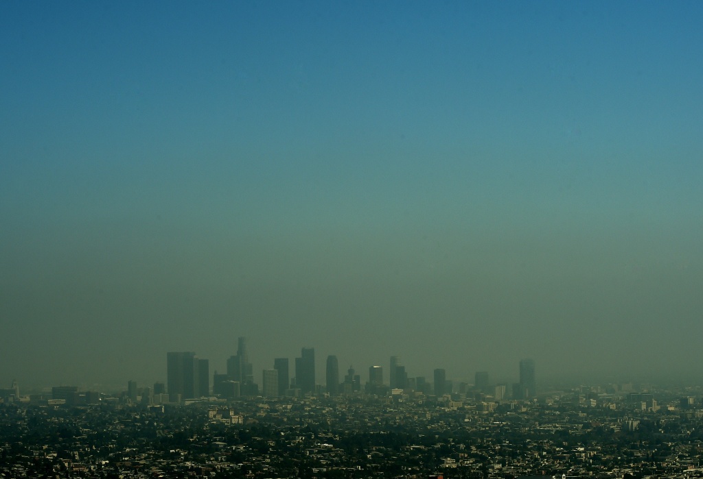 A view of the Los Angeles city skyline as heavy smog shrouds the city in California on May 31, 2015. A view of the Los Angeles city skyline as heavy smog shrouds the city in California on May 31, 2015.