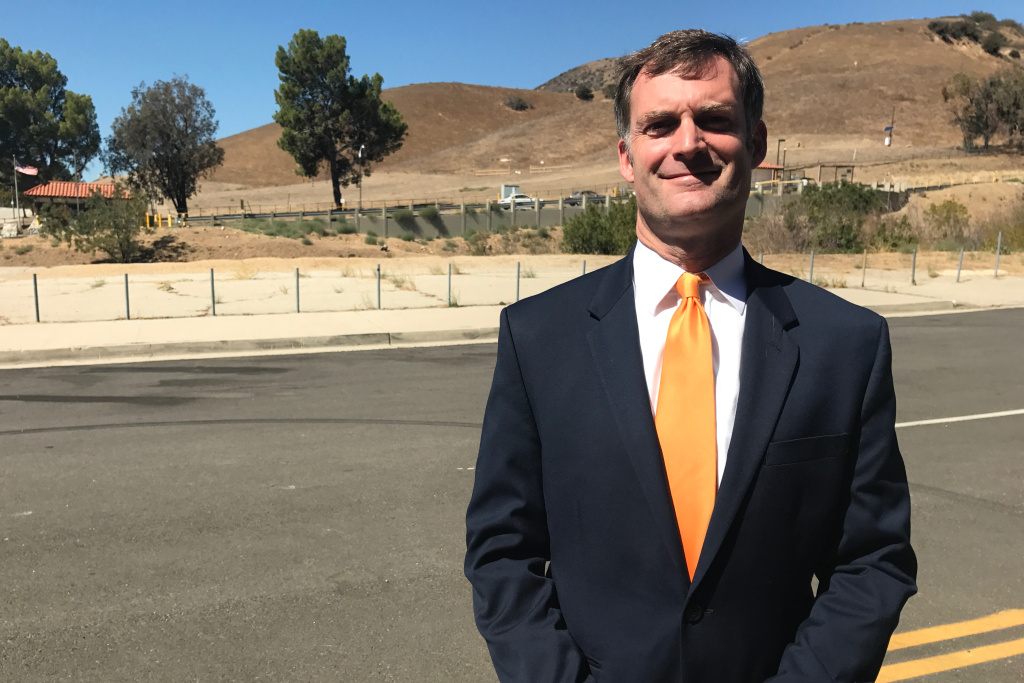 Darrell Park Darrell Park, a candidate for the LA County District 5 supervisor seat, outside the entrance to the Aliso Canyon storage facility in Porter Ranch.