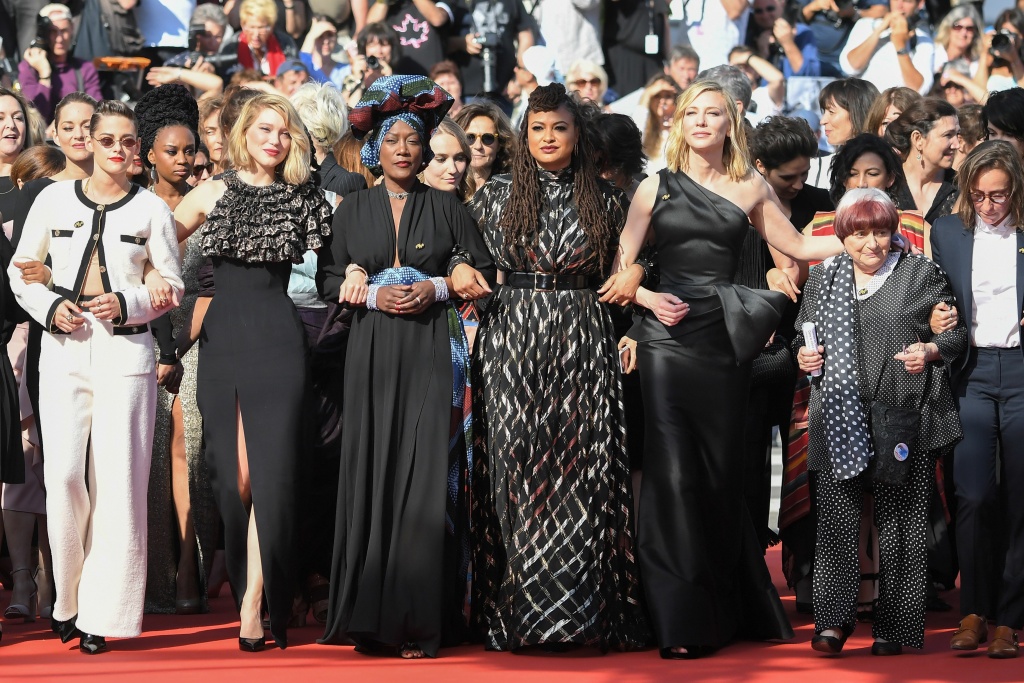 TOPSHOT-FRANCE-CANNES-FILM-FESTIVAL US actress and member of the Feature Film Jury Kristen Stewart, French actress and member of the Feature Film Jury Lea Seydoux, Burundian singer and member of the Feature Film Jury Khadja Nin, US director and screenwriter and member of the Feature Film Jury Ava DuVernay, Australian actress and President of the Jury Cate Blanchett, French director Agnes Varda and French director Celine Sciamma walk the red carpet in protest of the lack of female filmmakers honored throughout the history of the festival at the screening of