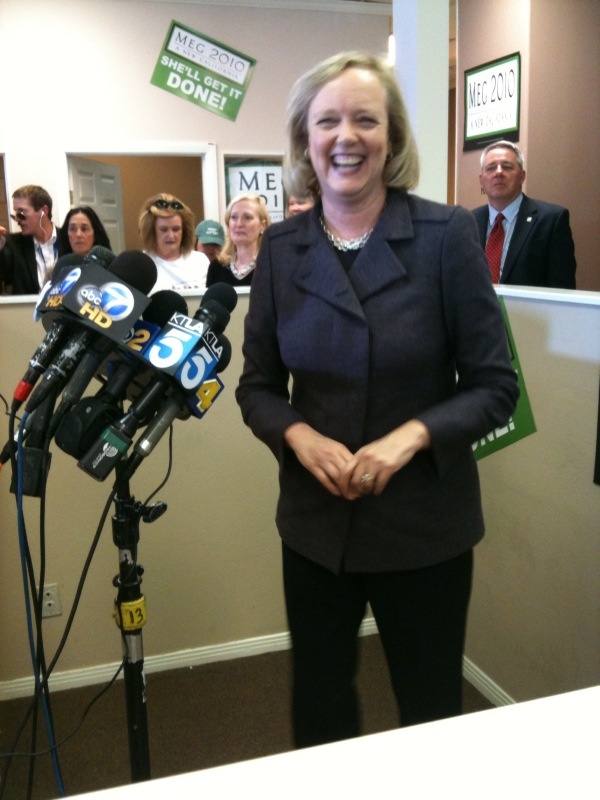 Meg Whitman makes the rounds at her Woodland Hills campaign headquarters on Monday, Nov. 1, 2010.