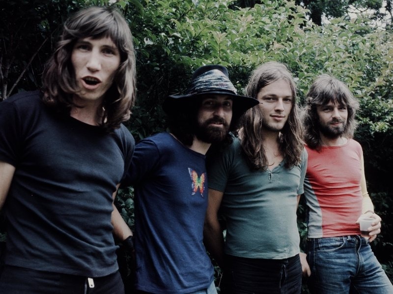 gettyimages-593342717-a276d8ccc8425e39585908fb375d6b32be81e3b3-s800-c85.jpg Pink Floyd, in 1971, the year some fans believe they killed fish in a pond by playing too loudly.