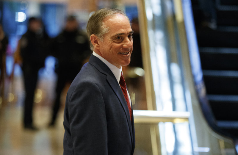 ap_17011631465261_custom-2c3c44b03cb12f8287e60cd9795e09be02834caa-s800-c85.jpg David Shulkin, at the time the Veterans Affairs undersecretary for health, leaves a meeting with then President-elect Donald Trump at Trump Tower in New York.