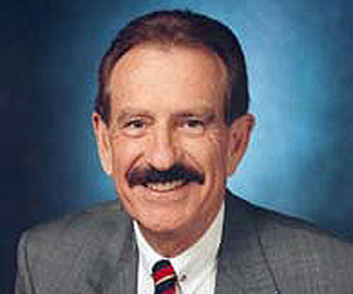Photo of Jack Kyser, the Founding Economist of the Kyser Center for Economic Research at the Los Angeles County Economic Development Corporation. Taken from the LAEDC website