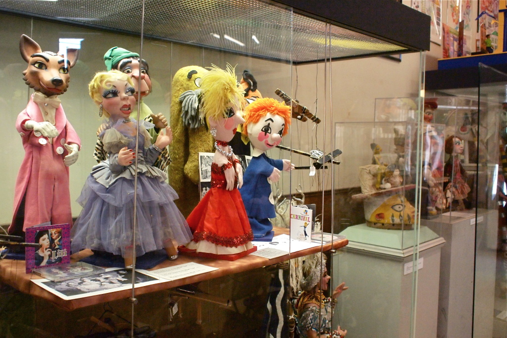 OffRamp® Photos Celebrating LA Puppet Fest at the International