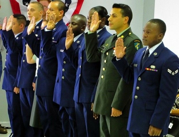A military naturalization ceremony, July 2010. Photo by NOWCastSA/Flickr (Creative Commons)