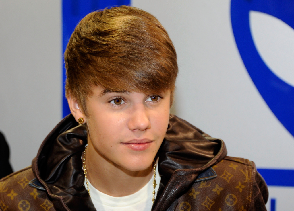 2012 Consumer Electronics Show Showcases Latest Technology Innovations Bieber.