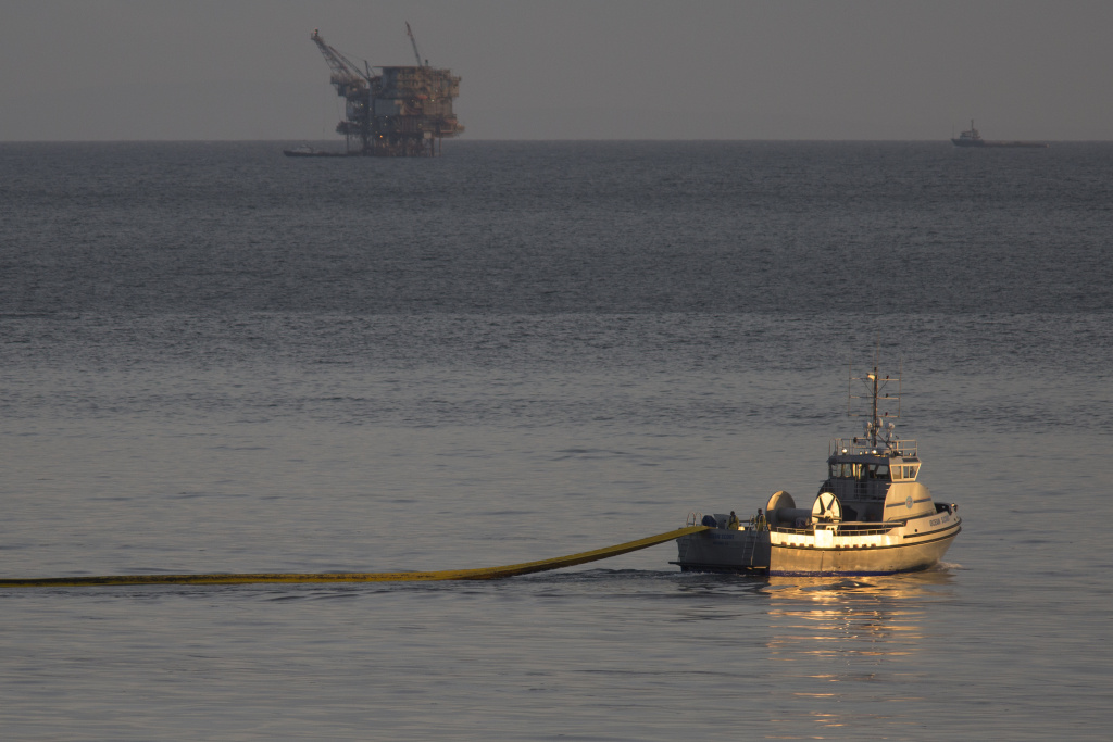 California offshore oil platform to be decommissioned
