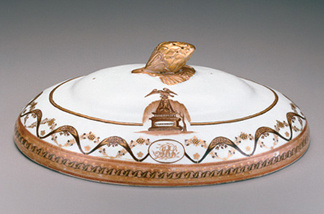 Mercer 7377 This piece of Chinese porcelain was made for a wealthy Colonial who revered George Washington and was willing to wait two years to get it.