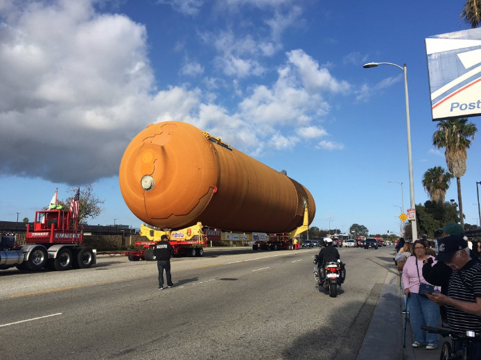 Slideshow Massive NASA fuel tank cruises through Los Angeles 89.3 KPCC