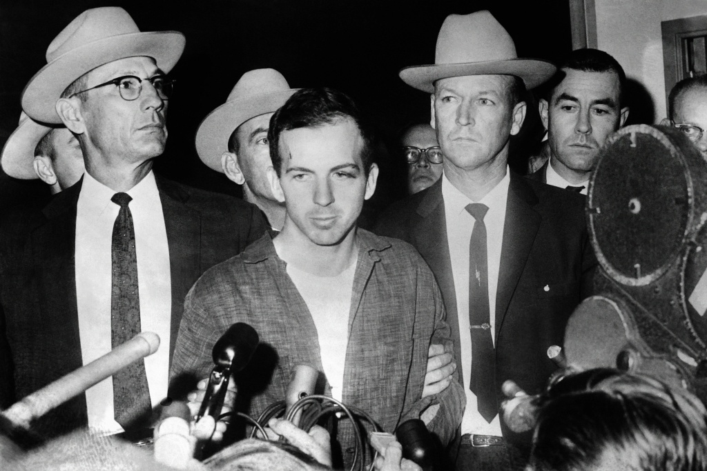 KENNEDY-KILL-OSWALD Picture dated 22 November 1963 of US President John F. Kennedy's murderer Lee Harvey Oswald during a press conference after his arrest in Dallas. Lee Harvey Oswald was killed by Jack Ruby on 24 November on the eve of Kennedy's burial. AFP PHOTO / AFP / STRINGER (Photo credit should read STRINGER/AFP/Getty Images)