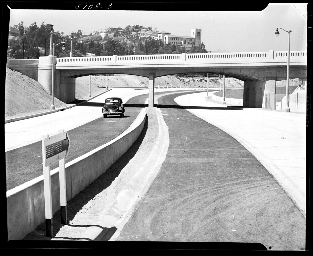 Arroyo Seco Parkway opening Arroyo Seco Parkway soon after opening, 1940.