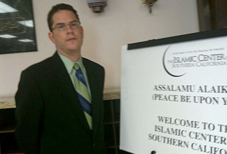 Rabbi Jonathon Klein spoke at an interfaith gathering at the Islamic Center of Southern California August 20, 2010 supporting building a mosque a few blocks from New York City's ground zero.