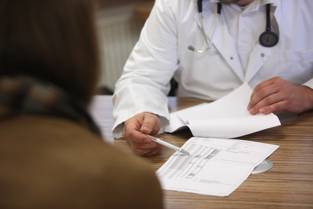 Doctors Seek Higher Fees From Health Insurers Prop 45 would give the California insurance commissioner's office the power to reject proposed health insurance premiums.