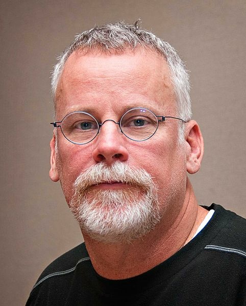 Michael Connelly at Bouchercon 2010 in San Francisco. (Credit: Mark Coggins/Wikipedia Commons) Michael Connelly at Bouchercon 2010 in San Francisco. (Credit: Mark Coggins/Wikipedia Commons)