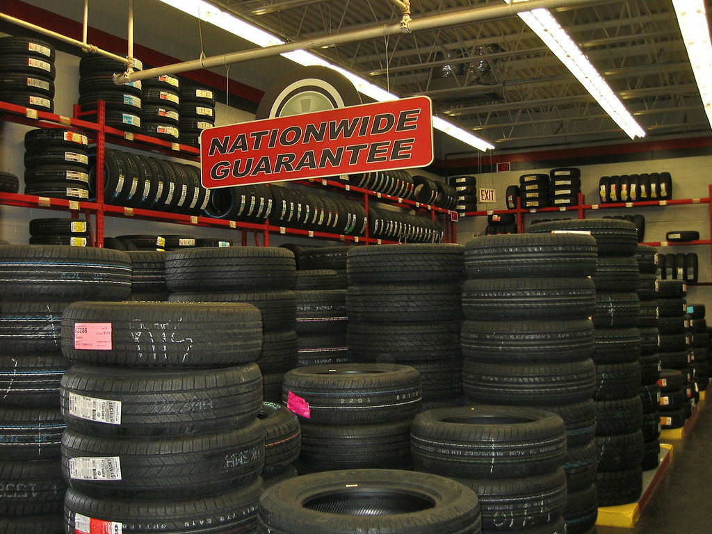 The Great Tire Caper Thieves hit Fullerton tire store, take 500,000