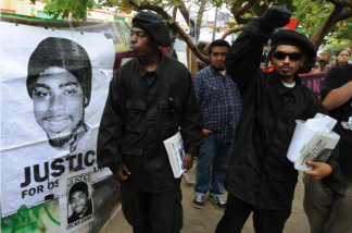 Mercer 8506 Supporters of Oscar J. Grant III hold a rally in South Central Los Angeles after the involuntary manslaughter verdict against the former Bay Area Rapid Transit (BART) officer Johannes Mehserle was announced, on July 8, 2010