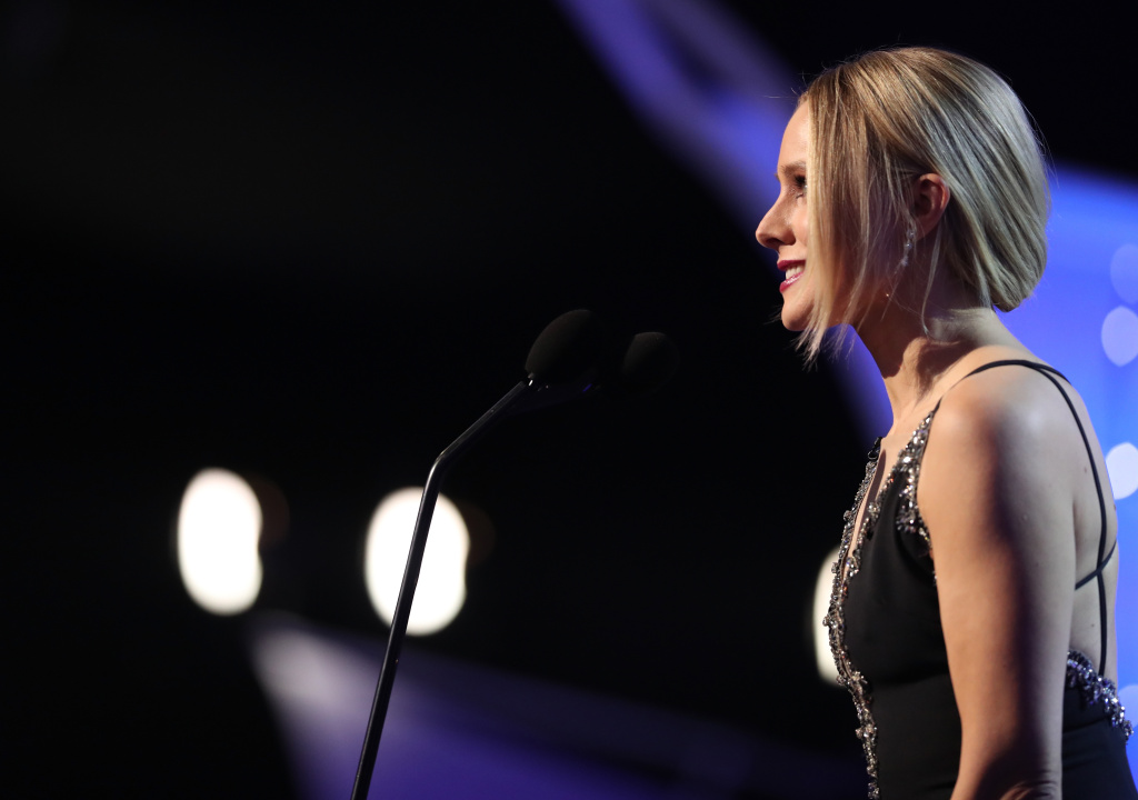 24th Annual Screen Actors Guild Awards - Show Host Kristen Bell onstage during the 24th Annual Screen Actors Guild Awards at The Shrine Auditorium on January 21, 2018 in Los Angeles, California.