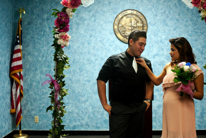 Season S Givings Volunteers Needed To Perform Los Angeles County Rick And Jessica Garcia Of West Covina Kiss After They Are Married By Volunteer Elizabeth Oakes
