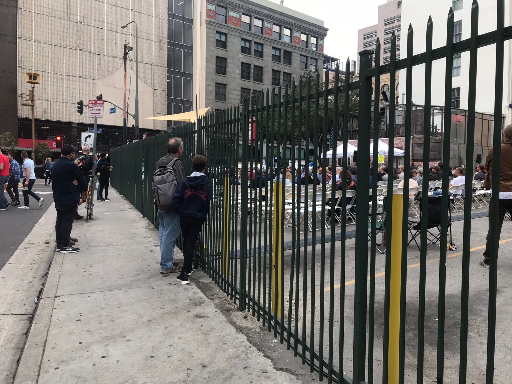 Passerby’s stopped to check out the War of the Worlds performance on Nov 12, 2017. Photo credit: Adriana Cargill Passerby’s stopped to check out the War of the Worlds performance on Nov 12, 2017. Photo credit: Adriana Cargill