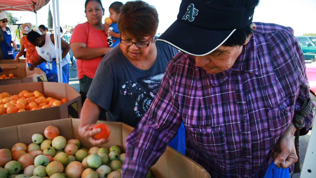 Food banks have become a primary source of nutrition for rural farmworker communities in the Central Valley. Food banks have become a primary source of nutrition for rural farmworker communities in the Central Valley.