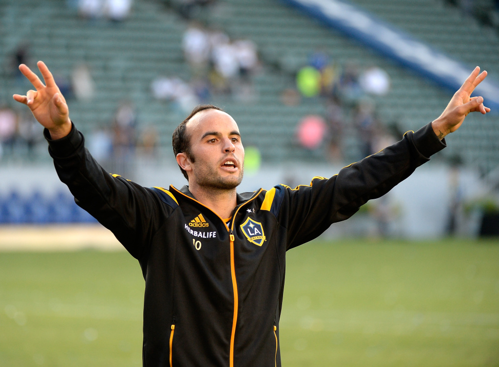 Philadelphia Union v Los Angeles Galaxy LOS ANGELES, CA - MAY 25: Landon Donovan #10 of Los Angeles Galaxy reacts to his supporters after a 4-1 win over the Philadelphia Union at StubHub Center on May 25, 2014 in Los Angeles, California. (Photo by Harry How/Getty Images)