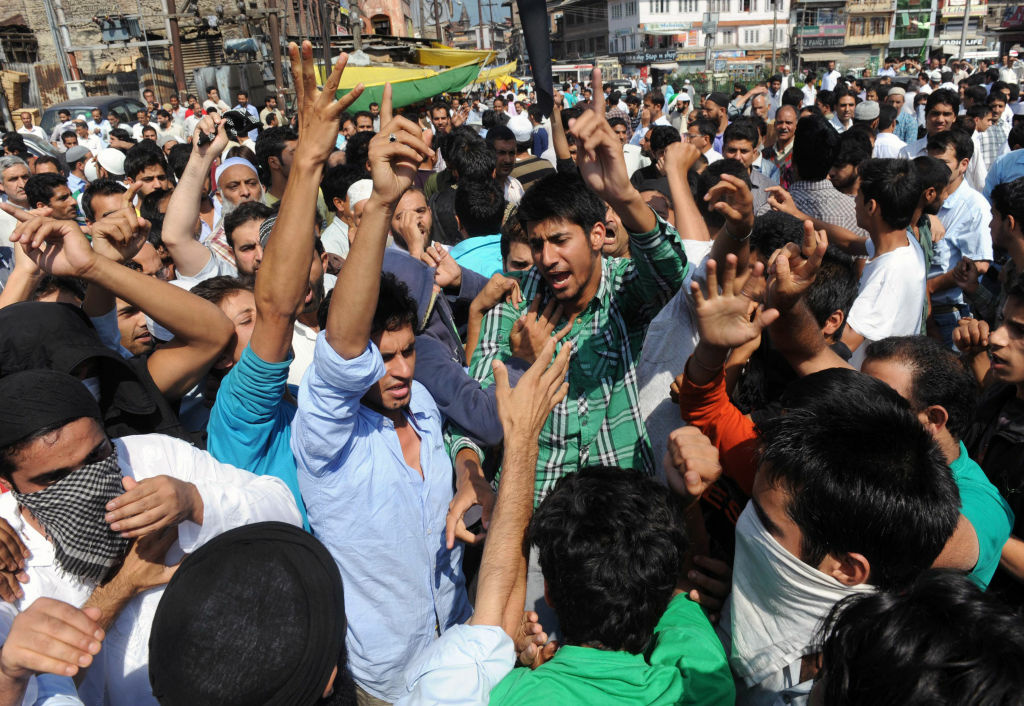 INDIA-KASHMIR-ISLAM-UNREST-FILM-US-LIBYA Kashmiri Muslims shout anti-US slogans during a demonstration against the controversial film 'Innocence of Muslims' in Srinagar on September 14, 2012. Video-sharing website YouTube has blocked access in India to an anti-Islam film that surfaced in the United States and has since sparked deadly protests in the Muslim world, Google said on Friday.