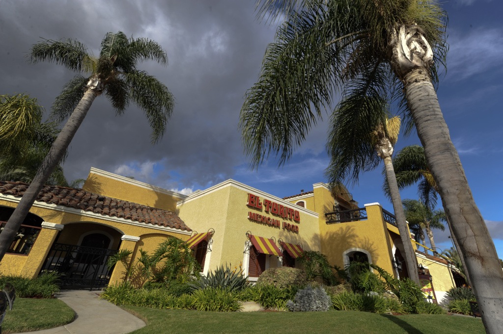 El Torito restaurant founder Larry Cano dies at 90 89.3 KPCC