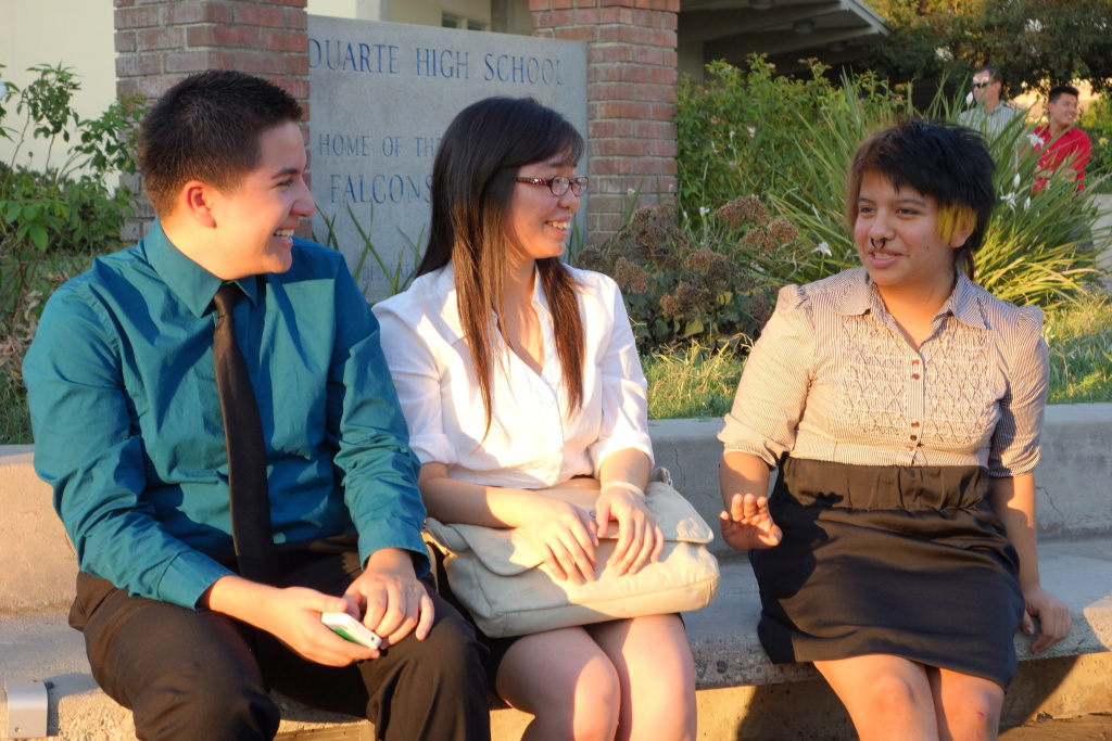 Arroyo High students visiting Duarte High Arroyo High School students Raul Del Cid, 17, Vennis Hong, 16 and Rocio Payan, 17, chat at Duarte High School, site of a forum on negative political advertising.