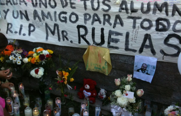 A memorial is set up for Rigoberto Ruelas at Miramonte Elementary School in South Gate, Calif. on Sept. 27, 2010.