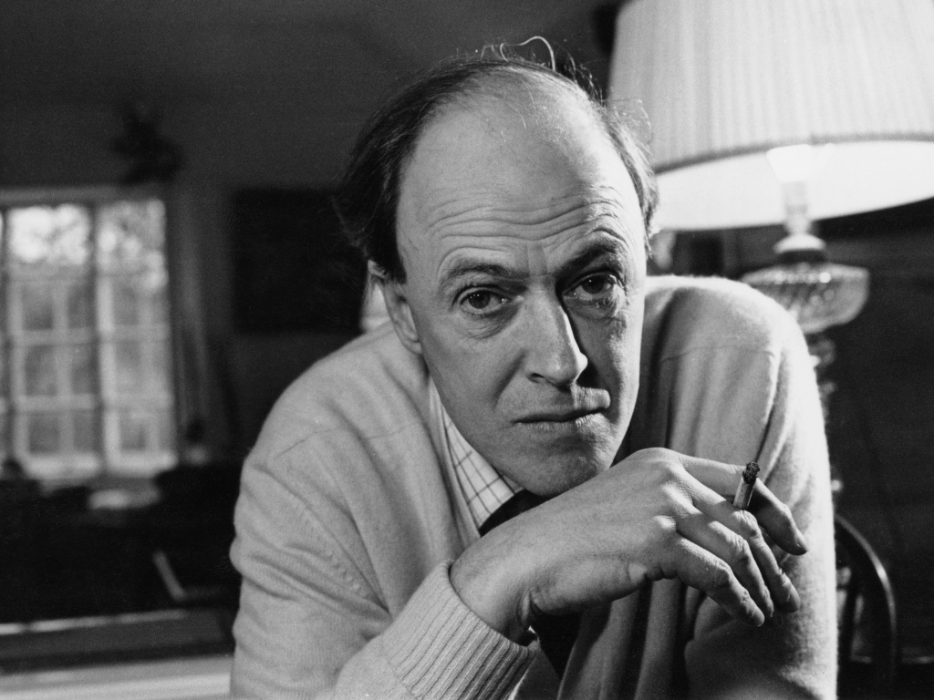 British writer Roald Dahl (1916 - 1990), in December 1971. British writer Roald Dahl (1916 - 1990), in December 1971.