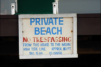 Mercer 7634 Eighty feet from this sign puts you in the water, a la Norman Maine in