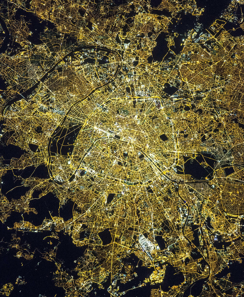 paris-night-1_custom-093394f9c79365e6e0da878a24a6e6f39fa64a94-s800-c85.jpg Paris, often referred to as the