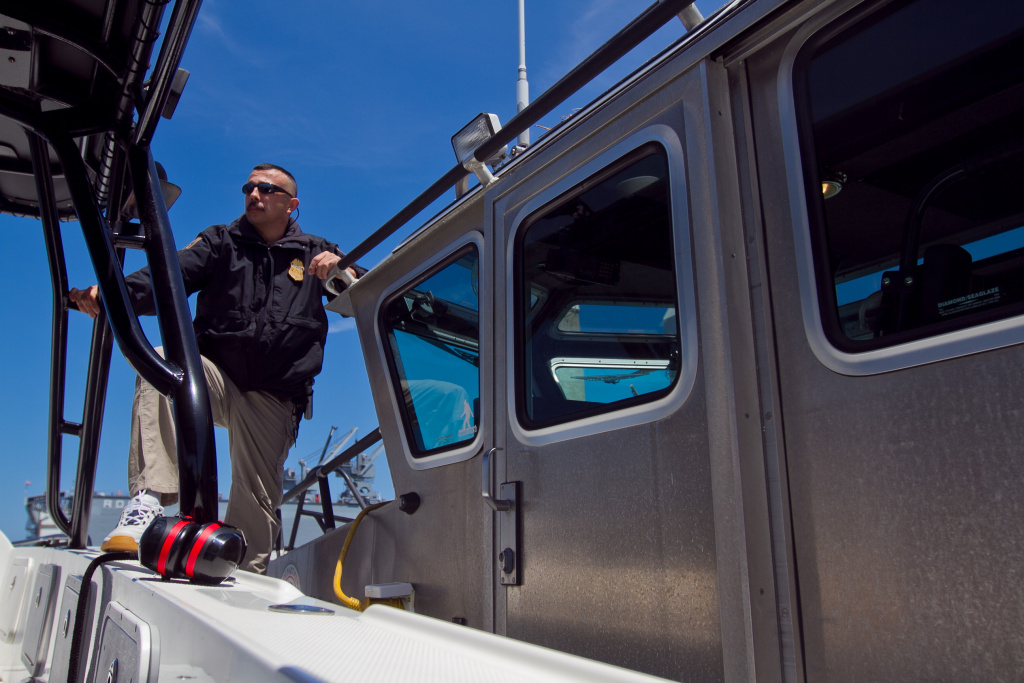 Slideshow Smugglers head north, with bigger boats and more drugs 89.