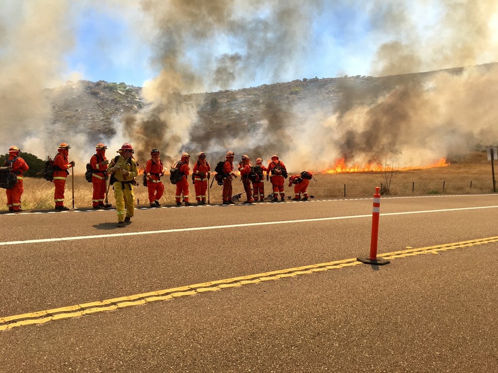 Firefighters advance on blaze southeast of San Diego Firefighters advance on blaze southeast of San Diego