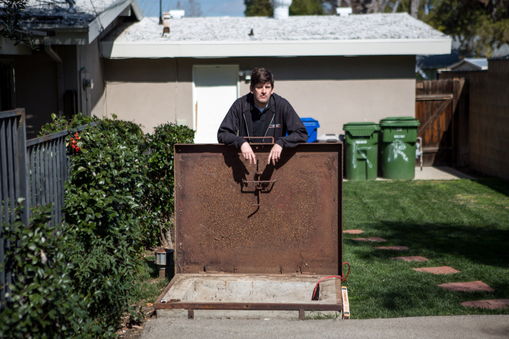 Rabe at blast door of the bomb shelter. Rabe at blast door of the bomb shelter.