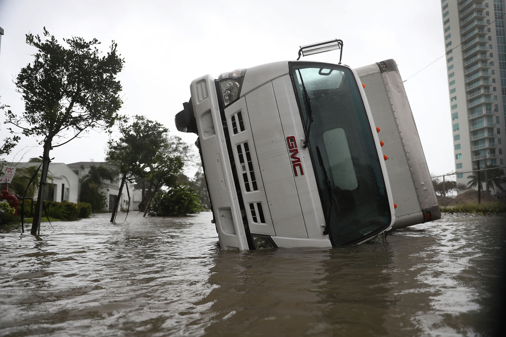Powerful Hurricane Irma Slams Into Florida