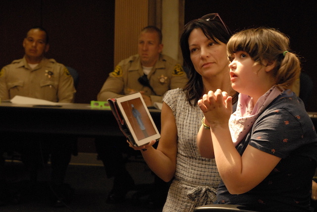 Autism and law enforcement Bobbie Hendrickson brought her 14-year-old daughter Sydney to a Los Angeles County Sheriff’s Department seminar on interactions with the autistic. Sydney, who is autistic, sometimes relies on her computer tablet to communicate with her family.