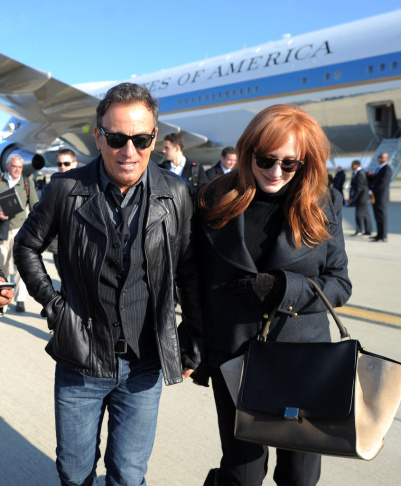 Jon Stewart to host Bruce Springsteen tribute in LA with Neil Young, Elton John, Jackson Browne ...