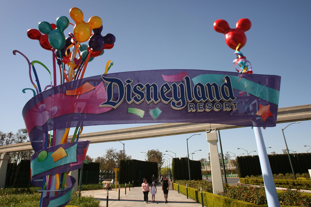 Disneyland and Disney California Adventure parks to open